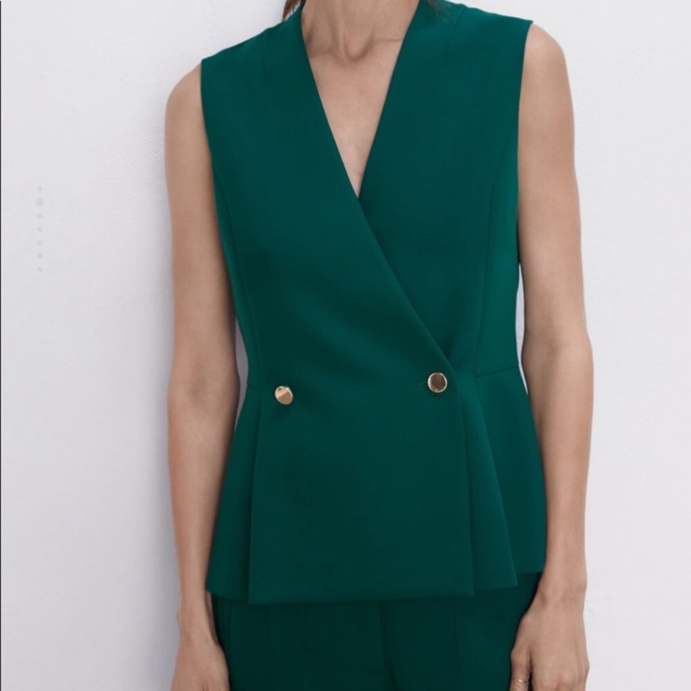 Zara Emerald Green Sleeveless Vest NWOT - New Never Worn